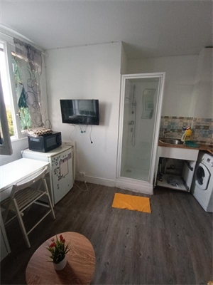 studio à la location -   93800  EPINAY SUR SEINE, surface 17 m2 location studio - UBI438997937